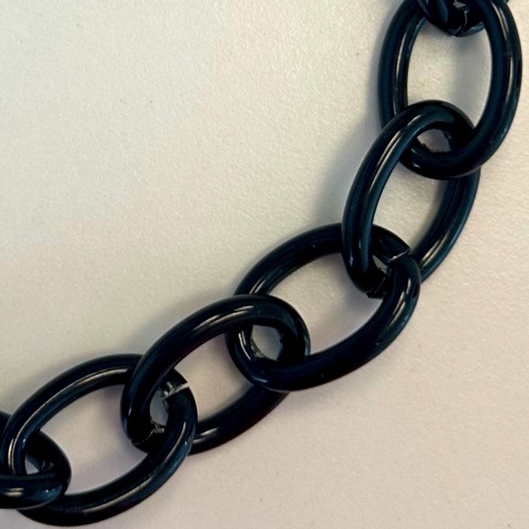 TOVA Black-Coated Metal Link Necklace - Picture 10 of 13